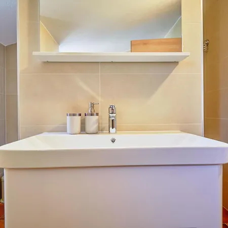 Σπίτι διακοπών Anovi 2 - 2-schlafzimmer-haus By Interhome *